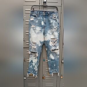 ABERCROMBIE & FITCH 28/6R Annie High Rise Girlfriend Distressed Raw Hem Jean